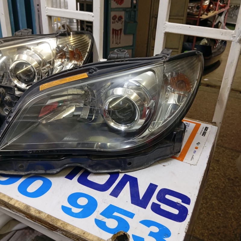 Subaru Impreza gg Headlight