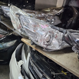 Subaru Legacy / outback br9/ brm Headlight