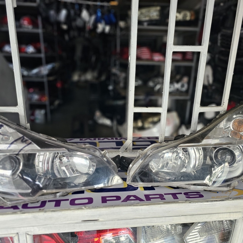Subaru Legacy br9 / brm Headlight