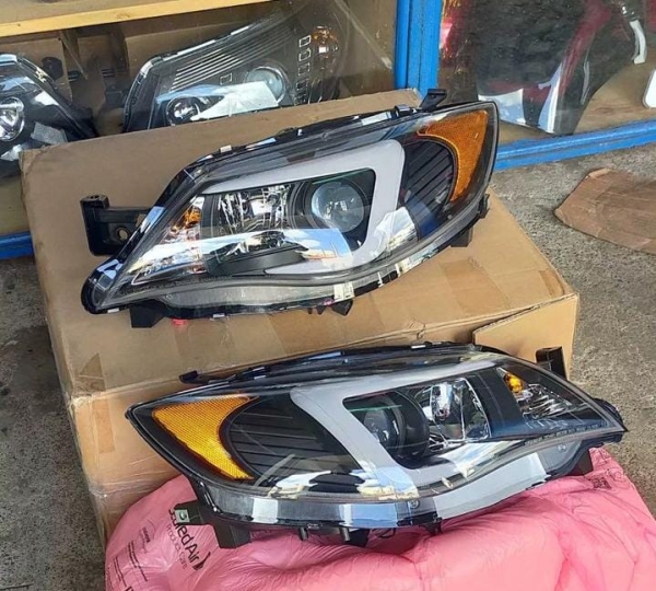 Subaru Impreza gh / ge - pair Headlights