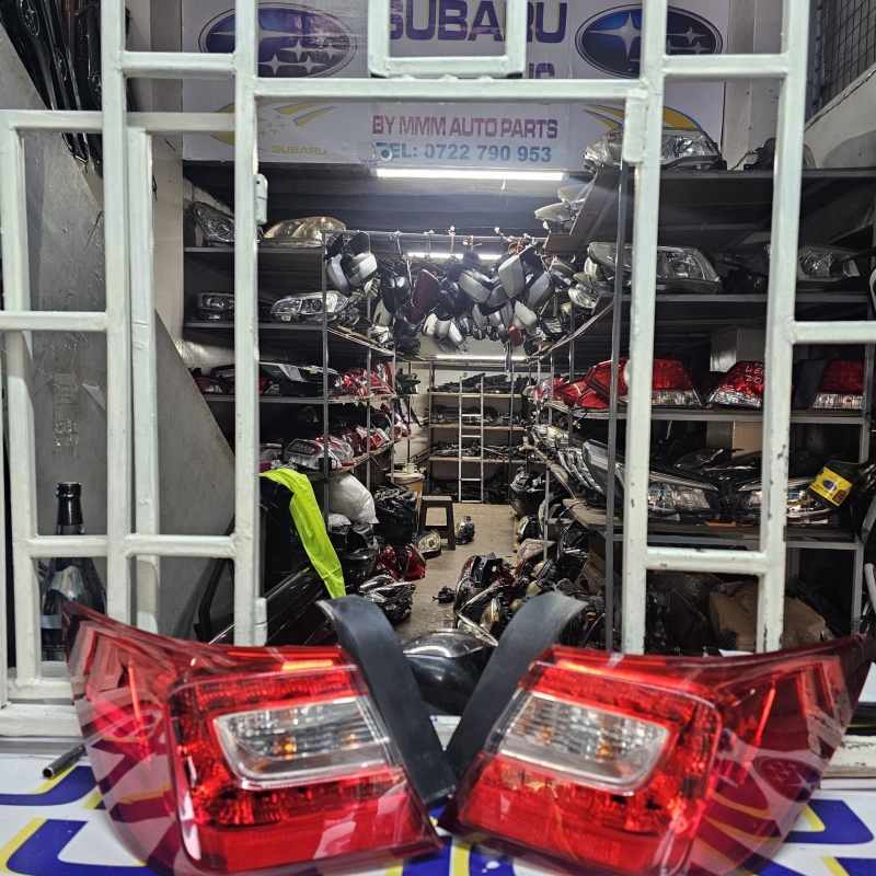 Subaru Legacy bn9 Taillights