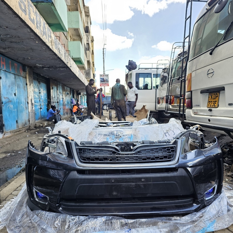 Subaru Forester sj5 / sjg Nosecut