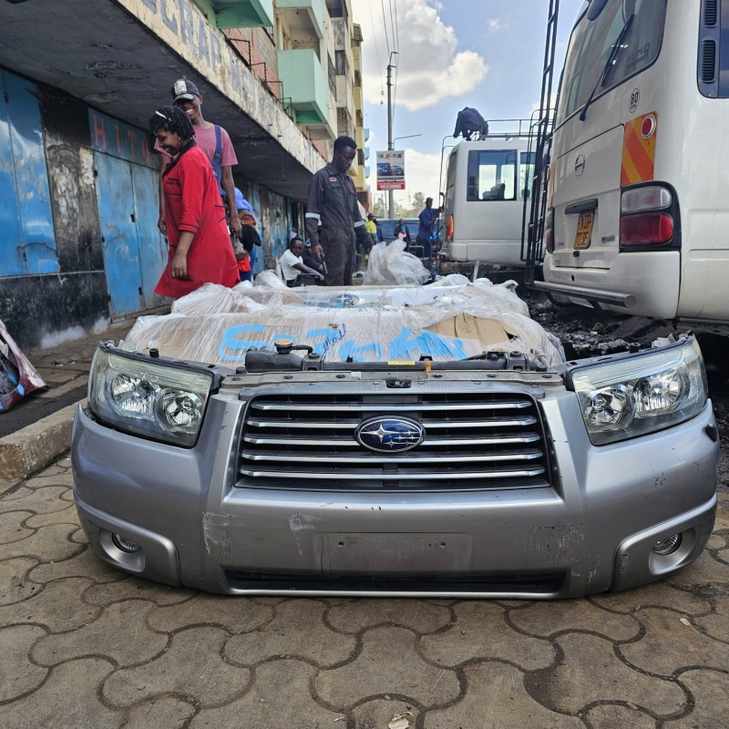 Subaru Forester sg5 sg9 Nosecut