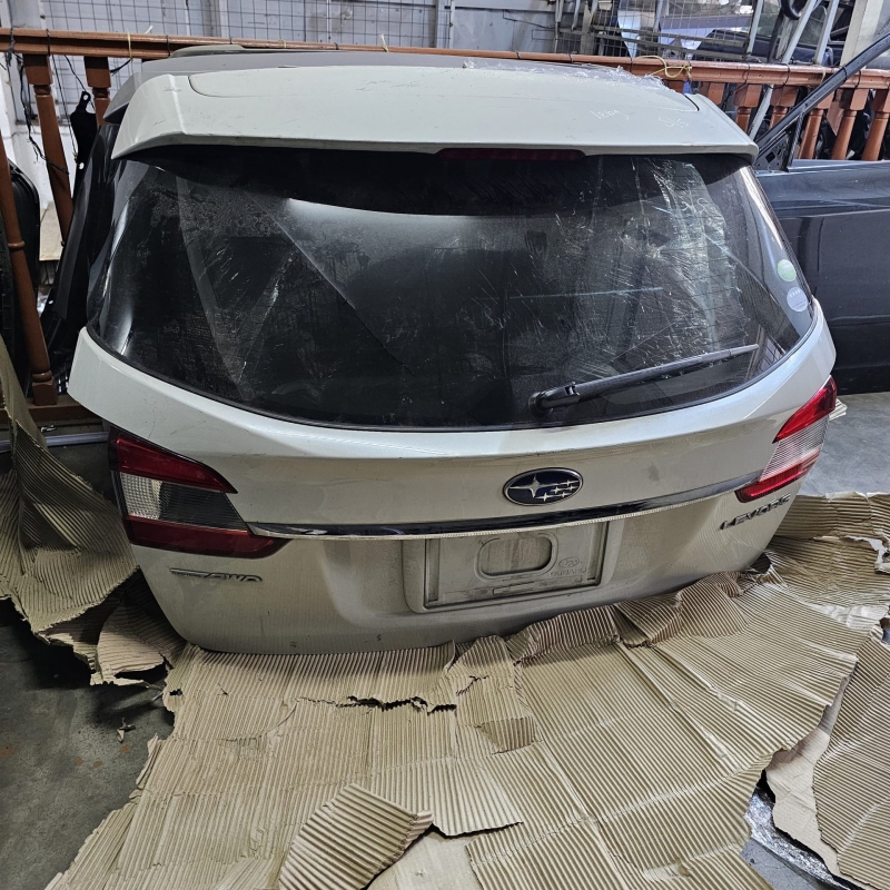 Subaru Levorg Tailgate
