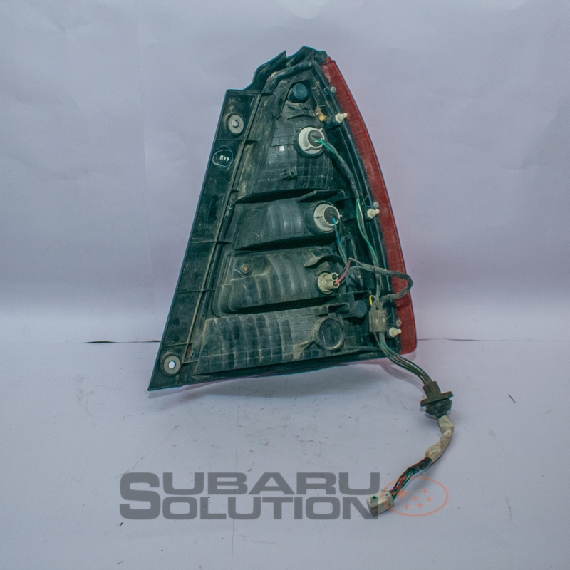 Subaru Forester sg5 Taillight