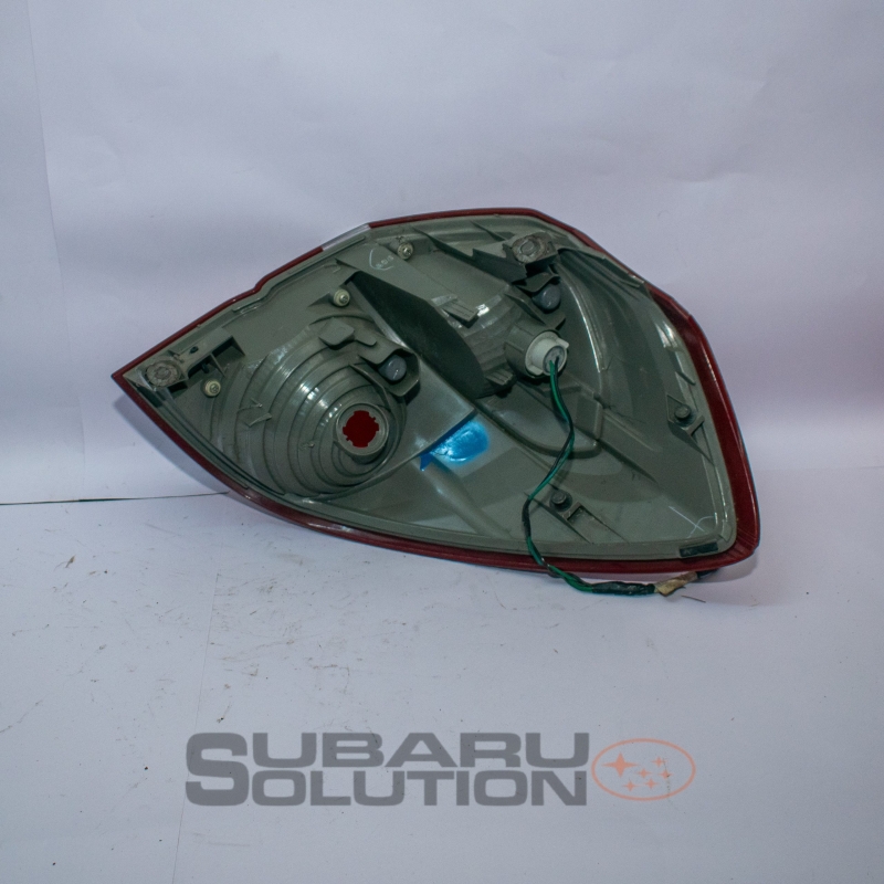 Subaru Legacy bp5 / bp9 Taillight