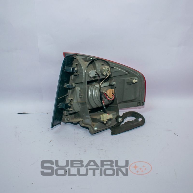 Subaru Legacy bl5 / bl9 Taillight