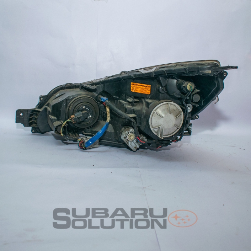 Subaru Legacy br9/ brm Headlight