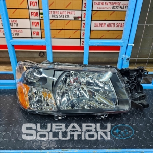 Subaru Forester SG5 headlight