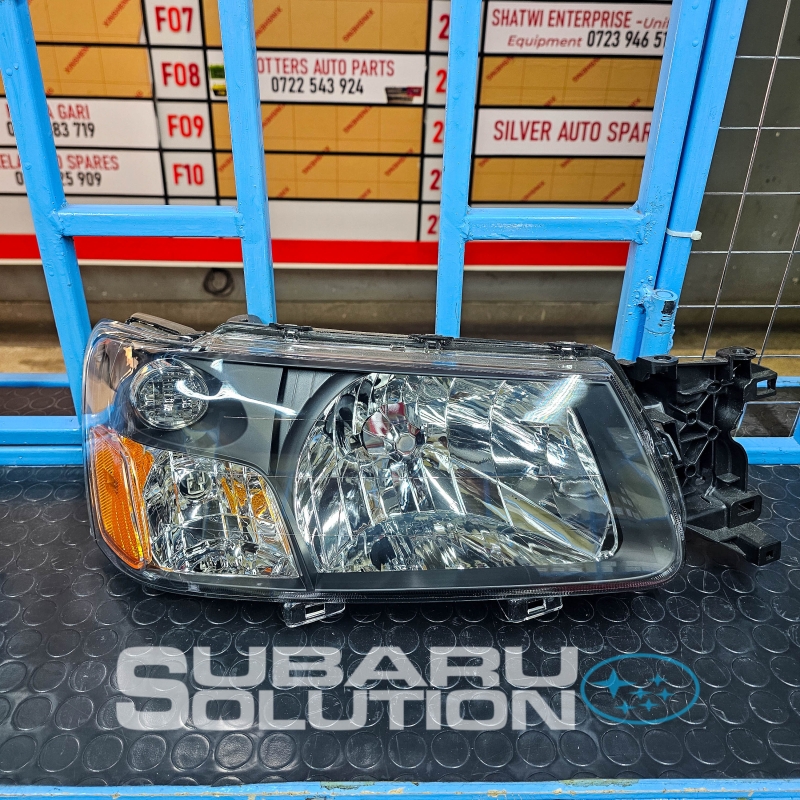 Subaru Forester SG5 headlight