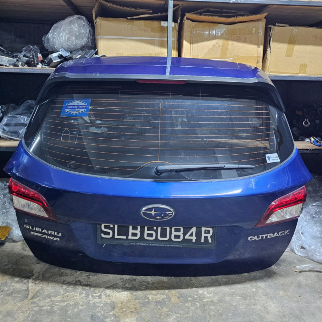 Subaru Outback BS9 Tailgate