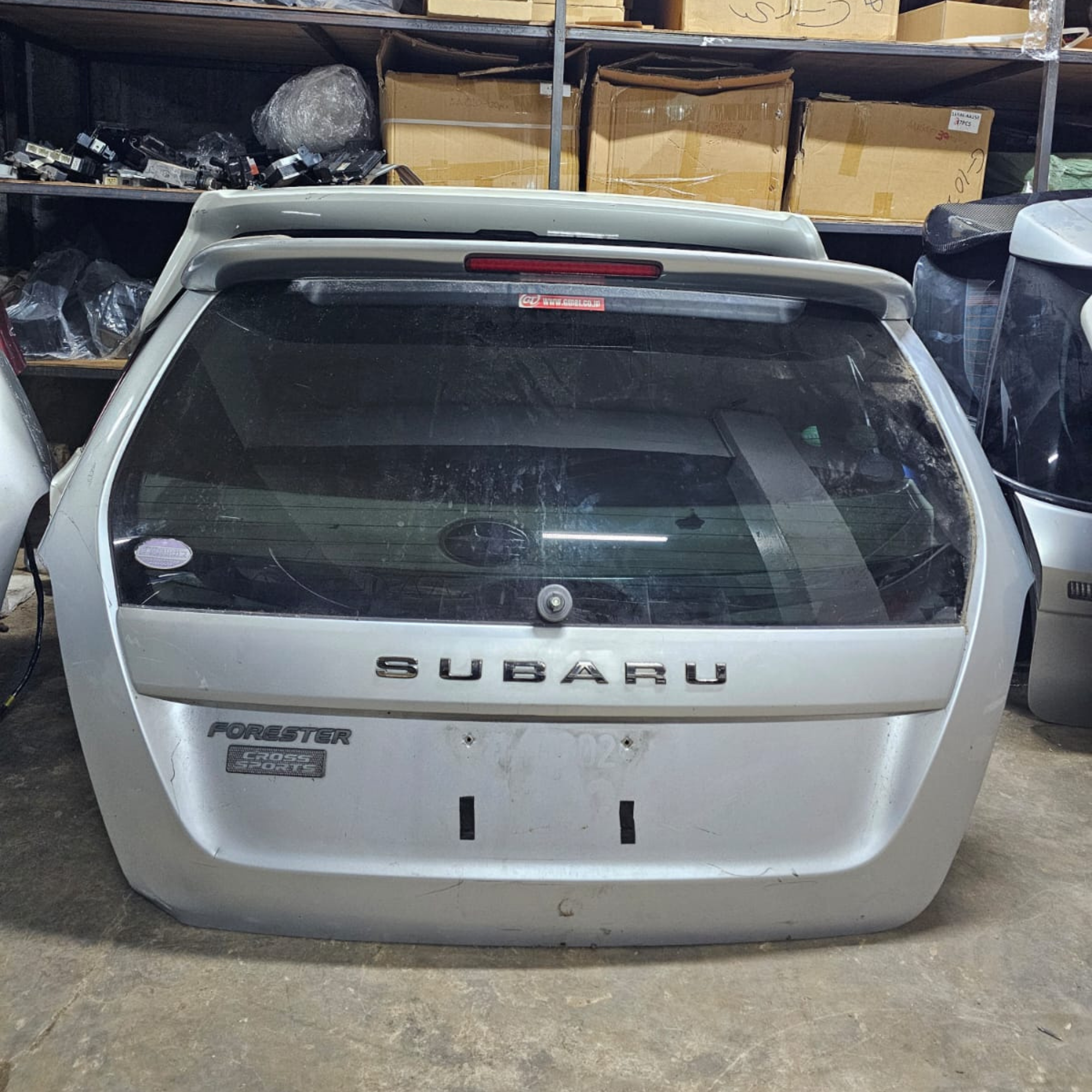 Subaru Forester SG5/SG9 Tailgate