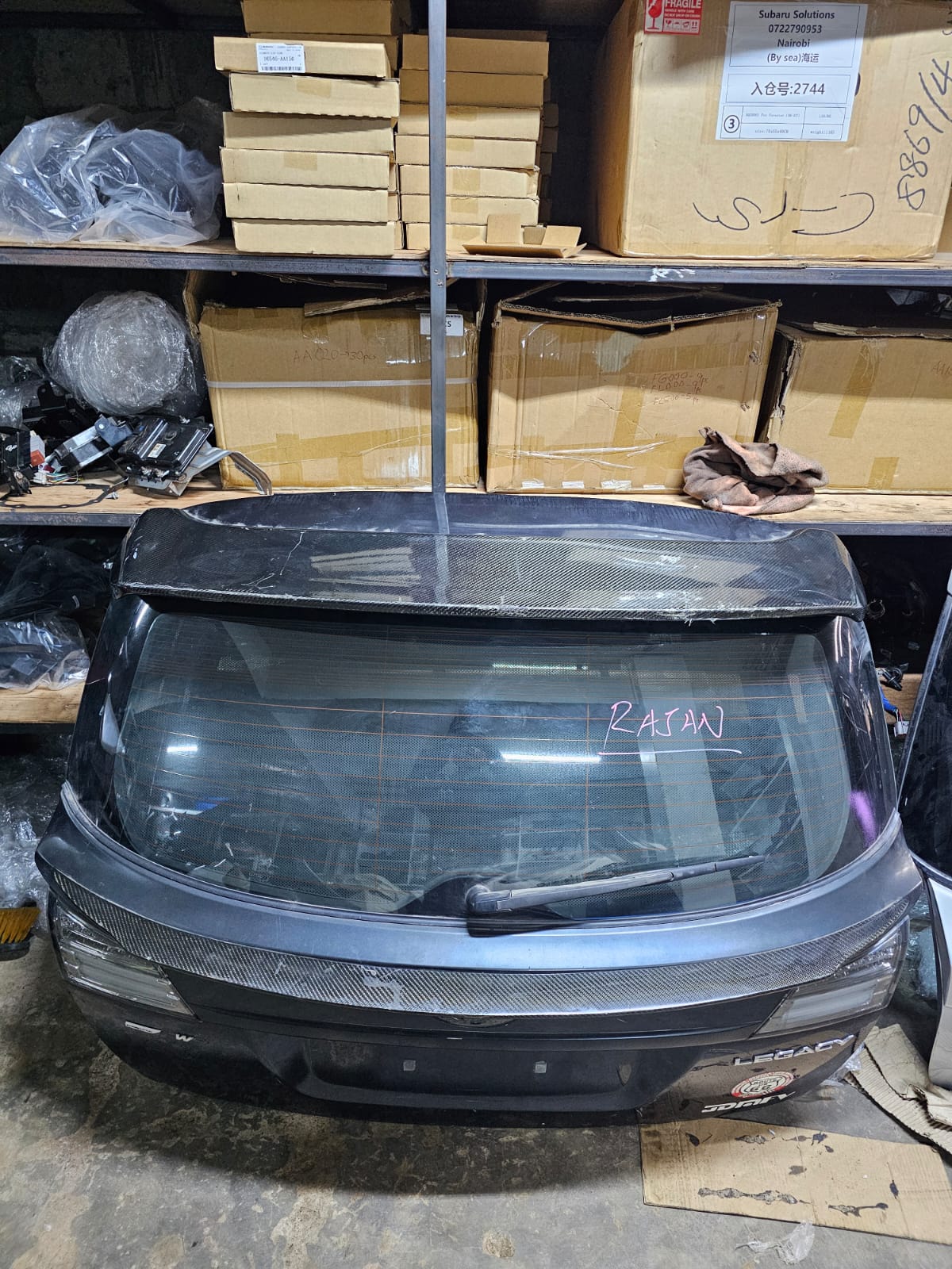 Subaru Legacy/Outback BR9/BRM Tailgate